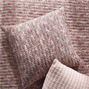 AMBER LEWIS FOR ANTHROPOLOGIE ROWENA QUEEN COVERLET + 2 PILLOWS